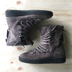 Represent DUSK BOOT Wolf Grey